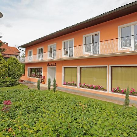 Hotel Reineldis Мурэкк Экстерьер фото