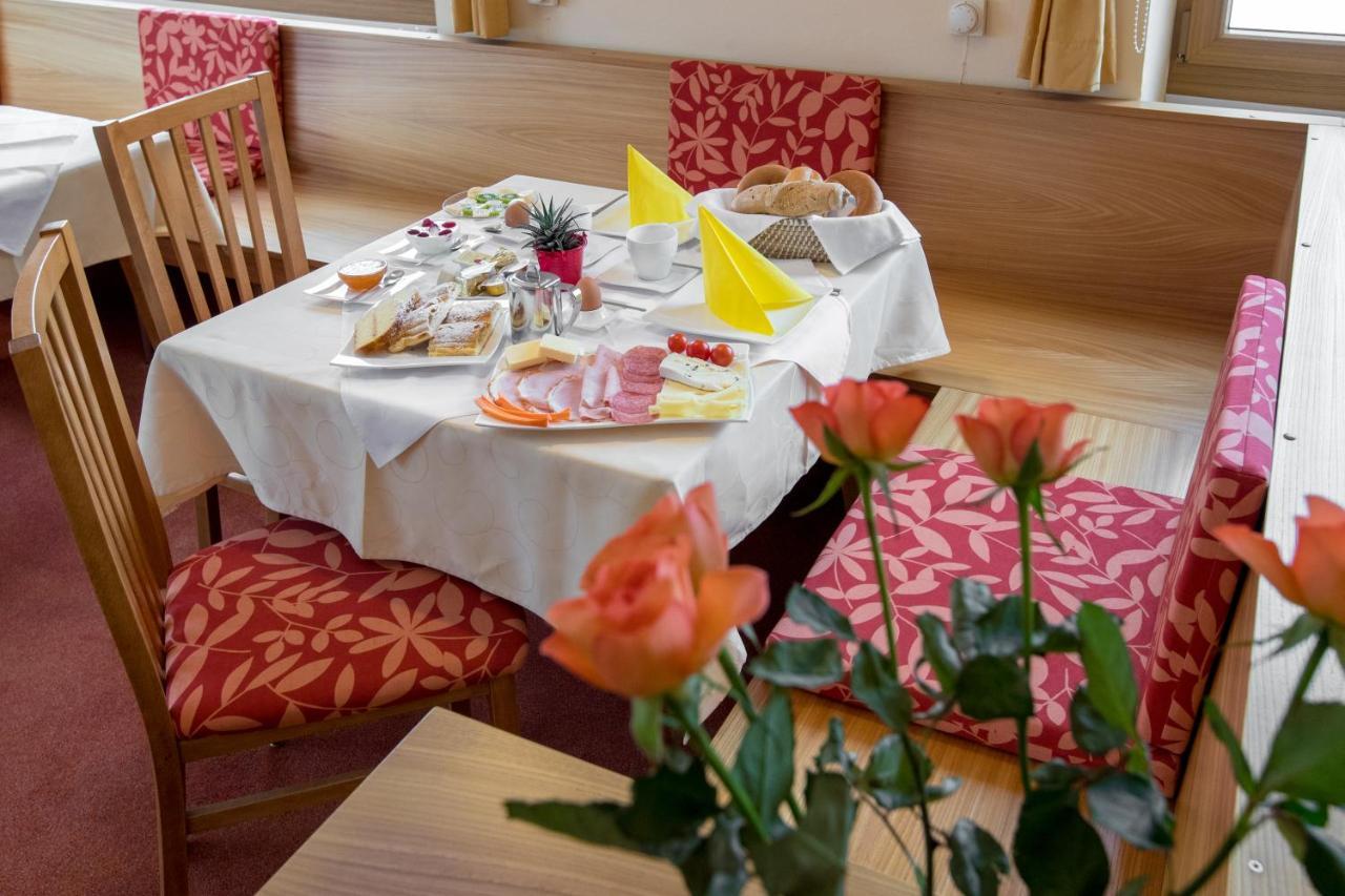 Hotel Reineldis Мурэкк Экстерьер фото