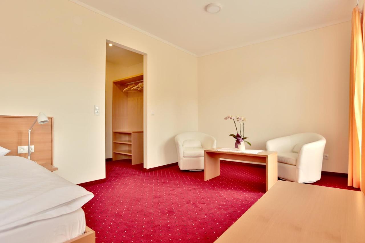 Hotel Reineldis Мурэкк Экстерьер фото